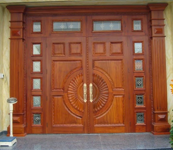 Mẫu khóa cửa gỗ cao cấp 4 cánh họa tiết sang trọng 
