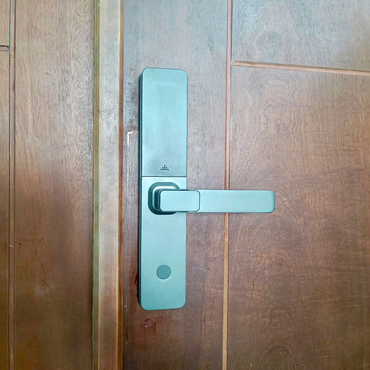 Khóa cửa Philips DDL615-5HBS 